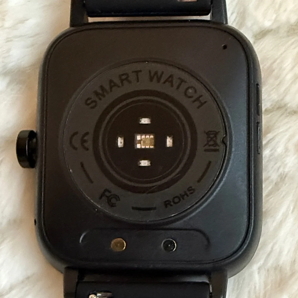 Advanced Smartwatch with Black Strap